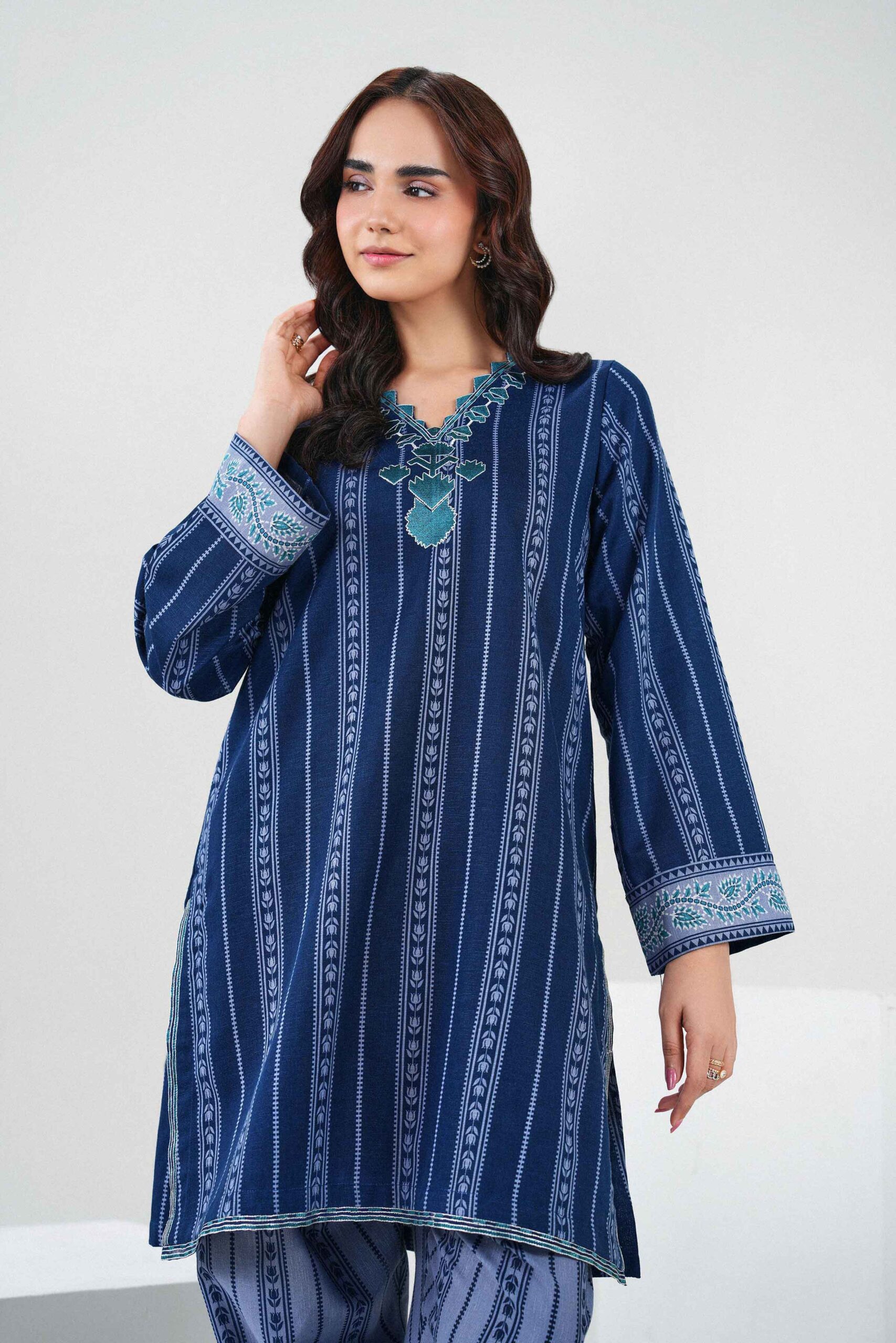 Nishat linen winter collection 2026 | 2 piece - printed embroidered suit - st2ste-pret26wv1-3 Nishat Linen Winter Collection 2026 | 2 Piece - Printed Embroidered Suit - ST2STE-PRET26WV1-3 - Image 2