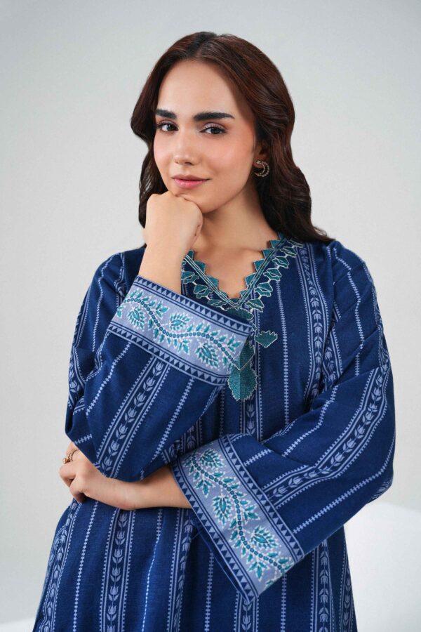 Nishat linen winter collection 2026 | 2 piece - printed embroidered suit - st2ste-pret26wv1-3 Nishat Linen Winter Collection 2026 | 2 Piece - Printed Embroidered Suit - ST2STE-PRET26WV1-3 - Image 5