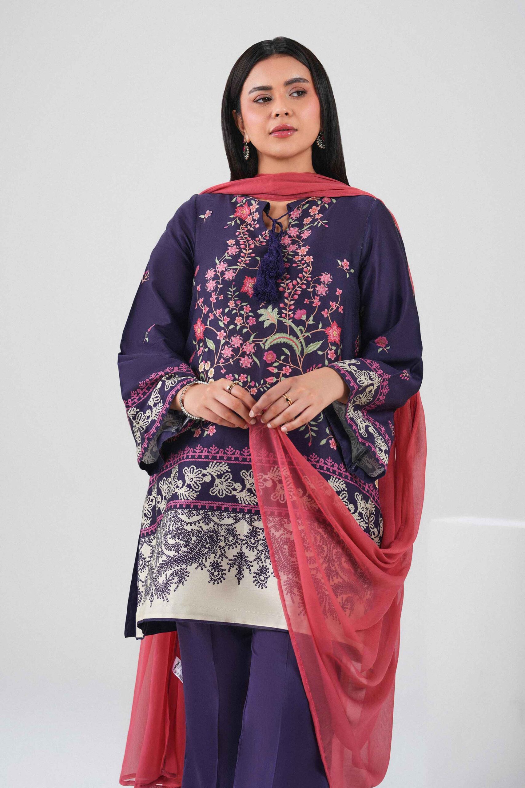 Nishat linen winter collection 2026 | 3 piece - printed suit - st3p-pret26wv1-2 Nishat Linen Winter Collection 2026 | 3 Piece - Printed Suit - ST3P-PRET26WV1-2 - Image 5