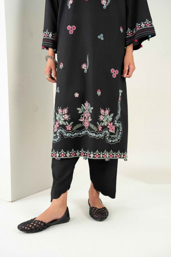 Nishat linen winter collection 2026 | 3 piece - embroidered suit - st3pe-pret26wv1-18 Nishat Linen Winter Collection 2026 | 3 Piece - Embroidered Suit - ST3PE-PRET26WV1-18 - Image 7