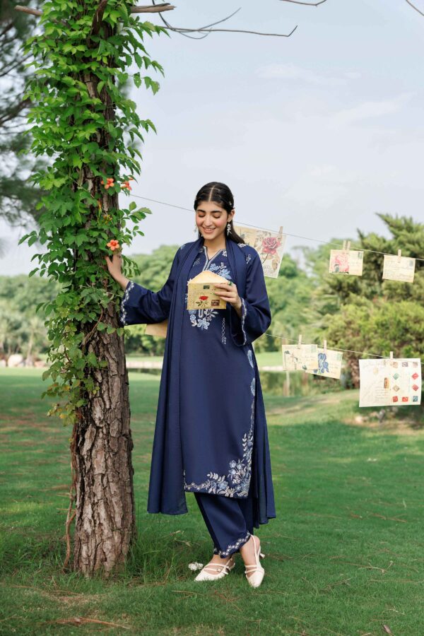 Nishat linen winter collection 2026 | 3 piece - embroidered suit - st3pe-pret26wv1-23 Nishat Linen Winter Collection 2026 | 3 Piece - Embroidered Suit - ST3PE-PRET26WV1-23 - Image 6