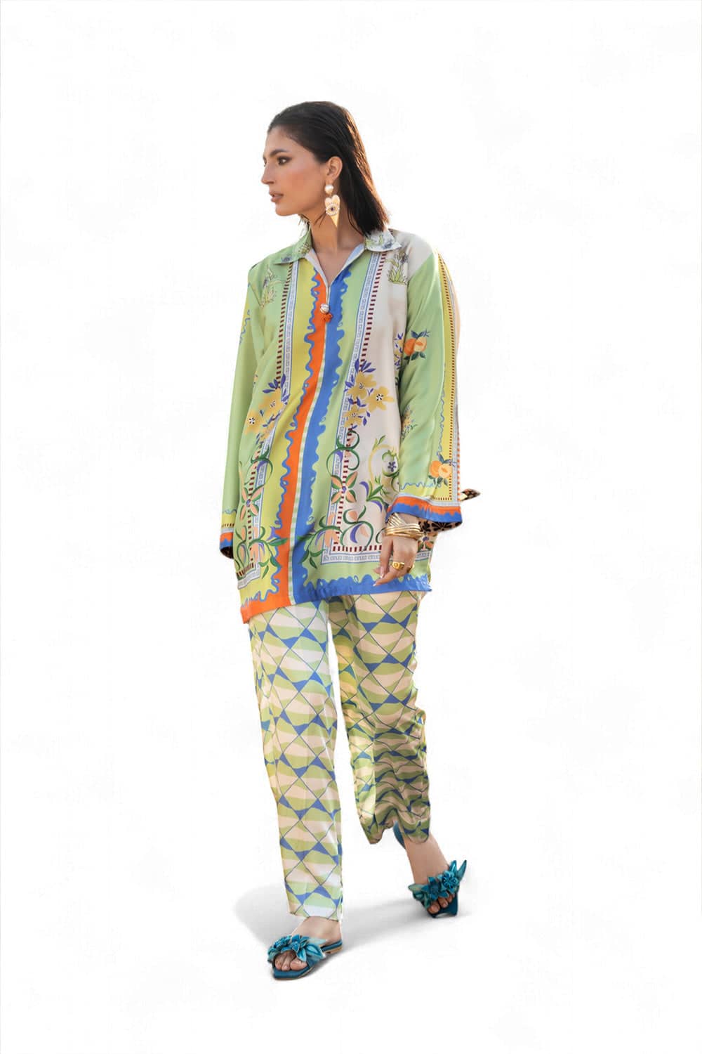 Silk-dupatta-silk-shirt-silk-trouser-gulahmed-ts-52004-front Gul Ahmed Winter 2026 - 2 Piece Printed Charmeuse Silk Suit with Trouser
