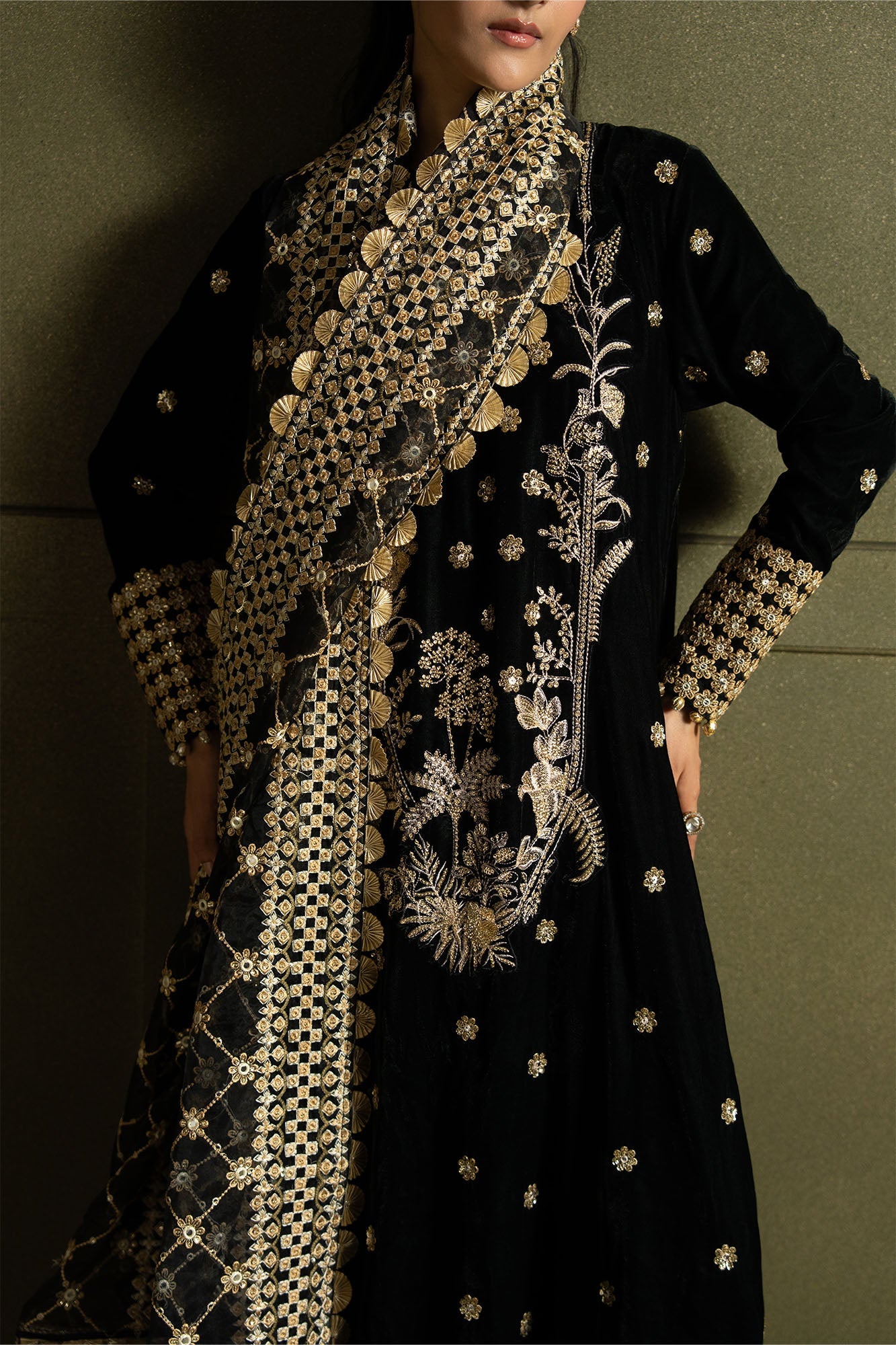 Untitled-1_0001_aks03096 Wedding Festive Cross Stitch | RAVEN CHARM-3PC VELVET EMBROIDERED SUIT– Untitled-1 0001 AKS03096