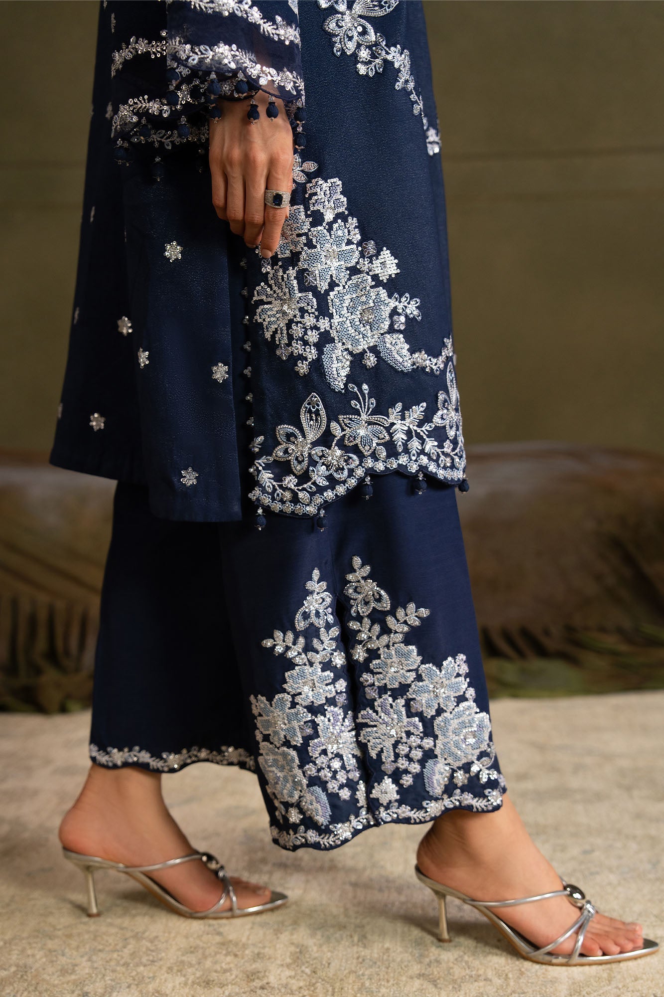 Untitled-1_0011_aks03344 Wedding Festive Cross Stitch | SPARKLING FLEUR-3PC FANCY YARN EMBROIDERED SUIT– Untitled-1 0011 AKS03344