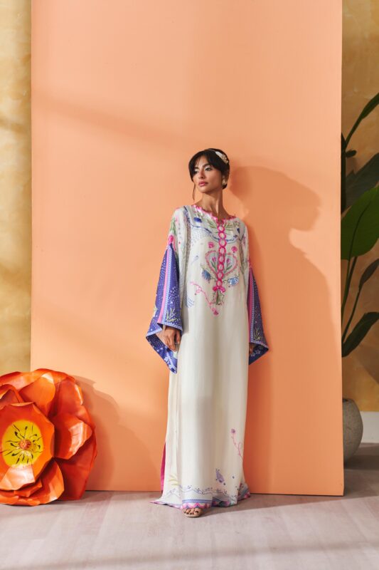 Zarha Nur Kaftaan  Stellar Bloom