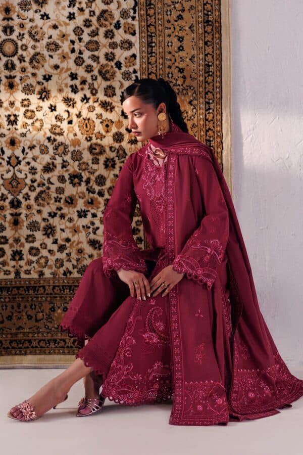 Qline linen '26 qalamkar | qlw-02 aleena– detail view 3 Qline Linen '26 Qalamkar | QLW-02 ALEENA– detail view 3