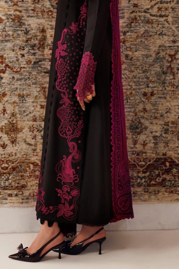 Qline linen '26 qalamkar | qlw-12 yani– detail view 6 Qline Linen '26 Qalamkar | QLW-12 Yani– detail view 6