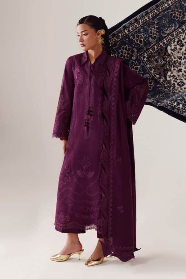 Qline Linen '26 Qalamkar | QLW-07 MAHEEN– alternate view Qline Linen '26 Qalamkar | QLW-07 MAHEEN– alternate view