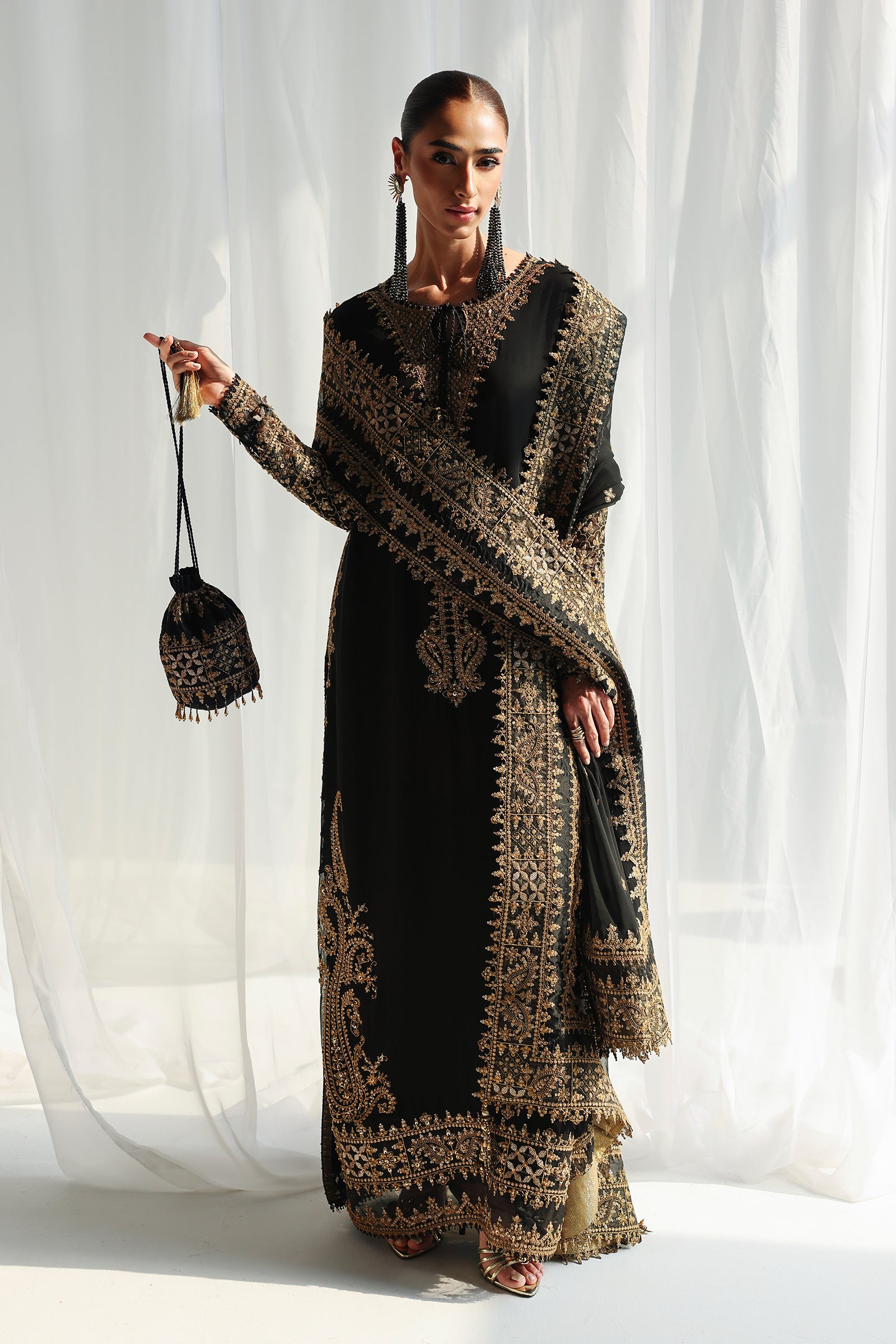 Qalamkar chiffon collection qcc-06 waliya– detail view 3 Qalamkar Chiffon Collection QCC-06 WALIYA– detail view 3