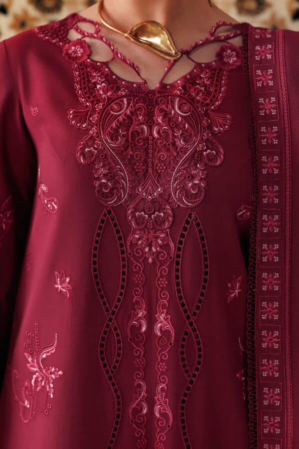 Qline linen '26 qalamkar | qlw-02 aleena– detail view 5 Qline Linen '26 Qalamkar | QLW-02 ALEENA– detail view 5
