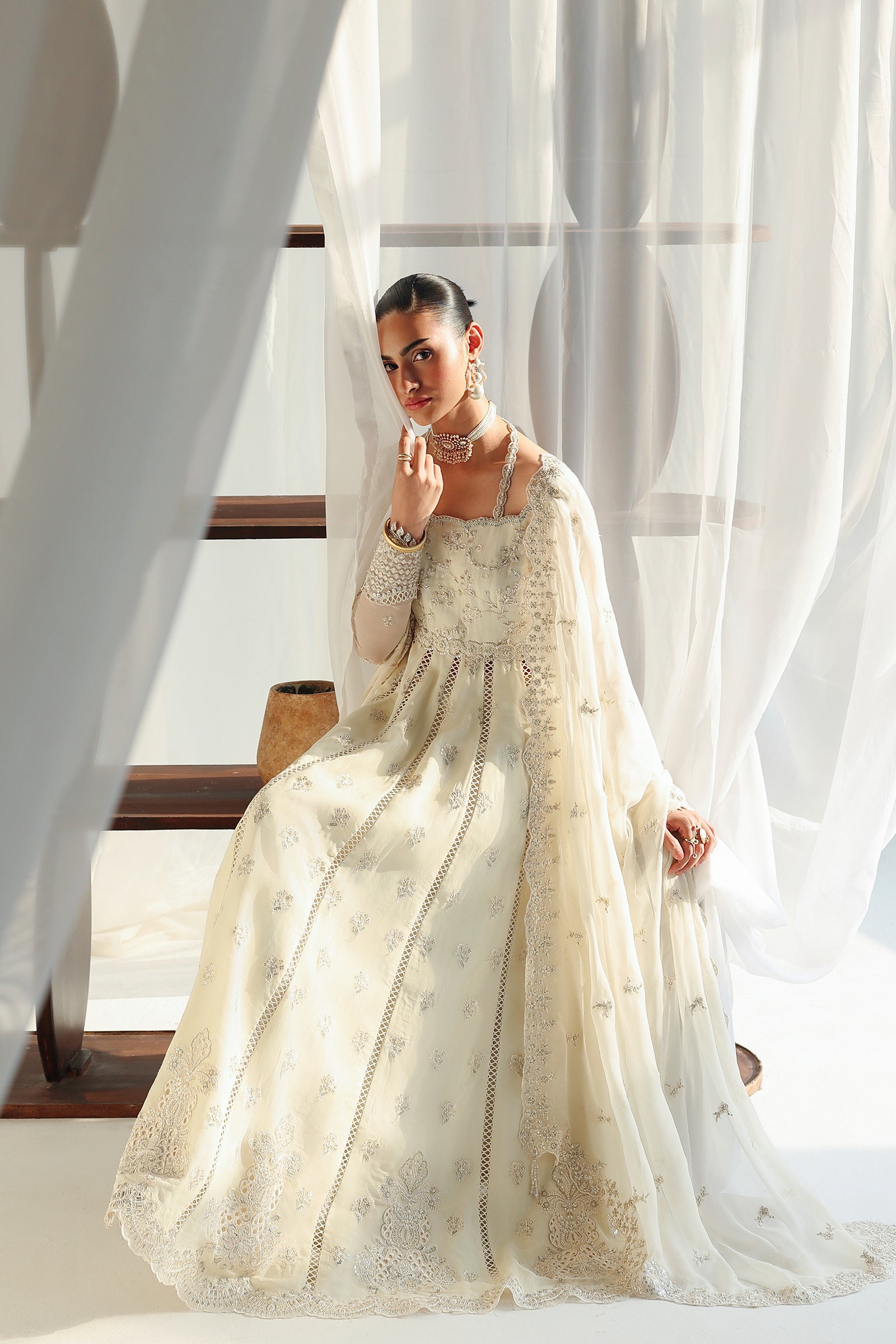 Qalamkar chiffon collection qcc-07 amera– detail view 7 Qalamkar Chiffon Collection QCC-07 AMERA– detail view 7