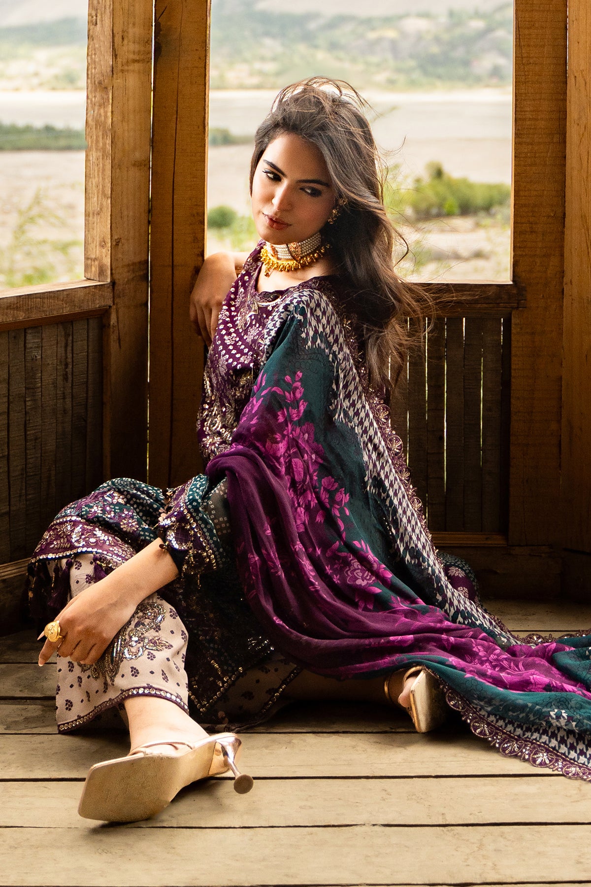 Charizma vasal winter v2 2026 3-pc unstitched embroidered chiffon collection vslw6-12– detail view 6 Charizma Vasal Winter V2 2026 3-PC Unstitched Embroidered Chiffon Collection VSLW6-12– detail view 6