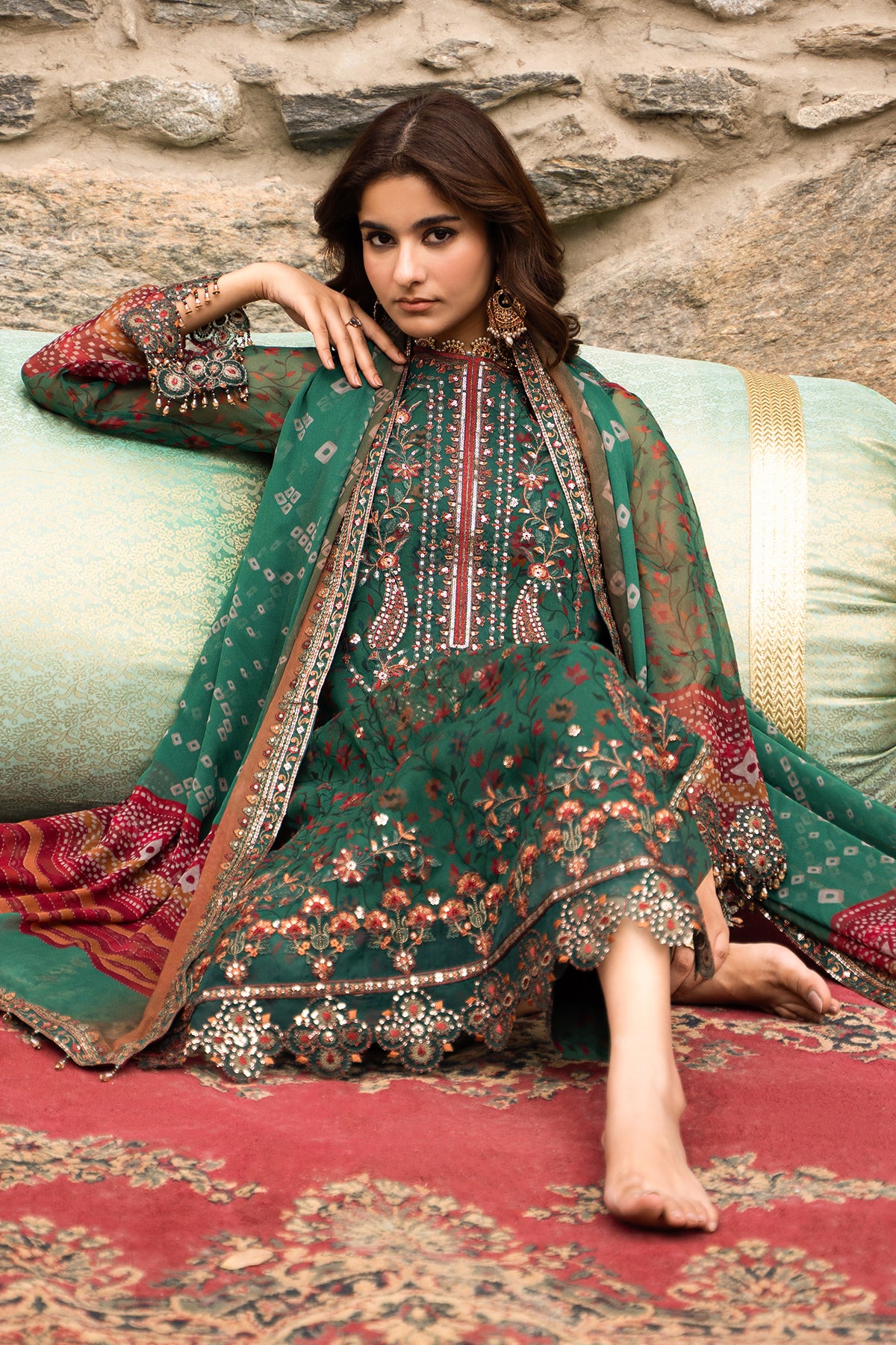 Charizma vasal winter v2 2026 3-pc unstitched embroidered chiffon collection vslw6-18– detail view 7 Charizma Vasal Winter V2 2026 3-PC Unstitched Embroidered Chiffon Collection VSLW6-18– detail view 7