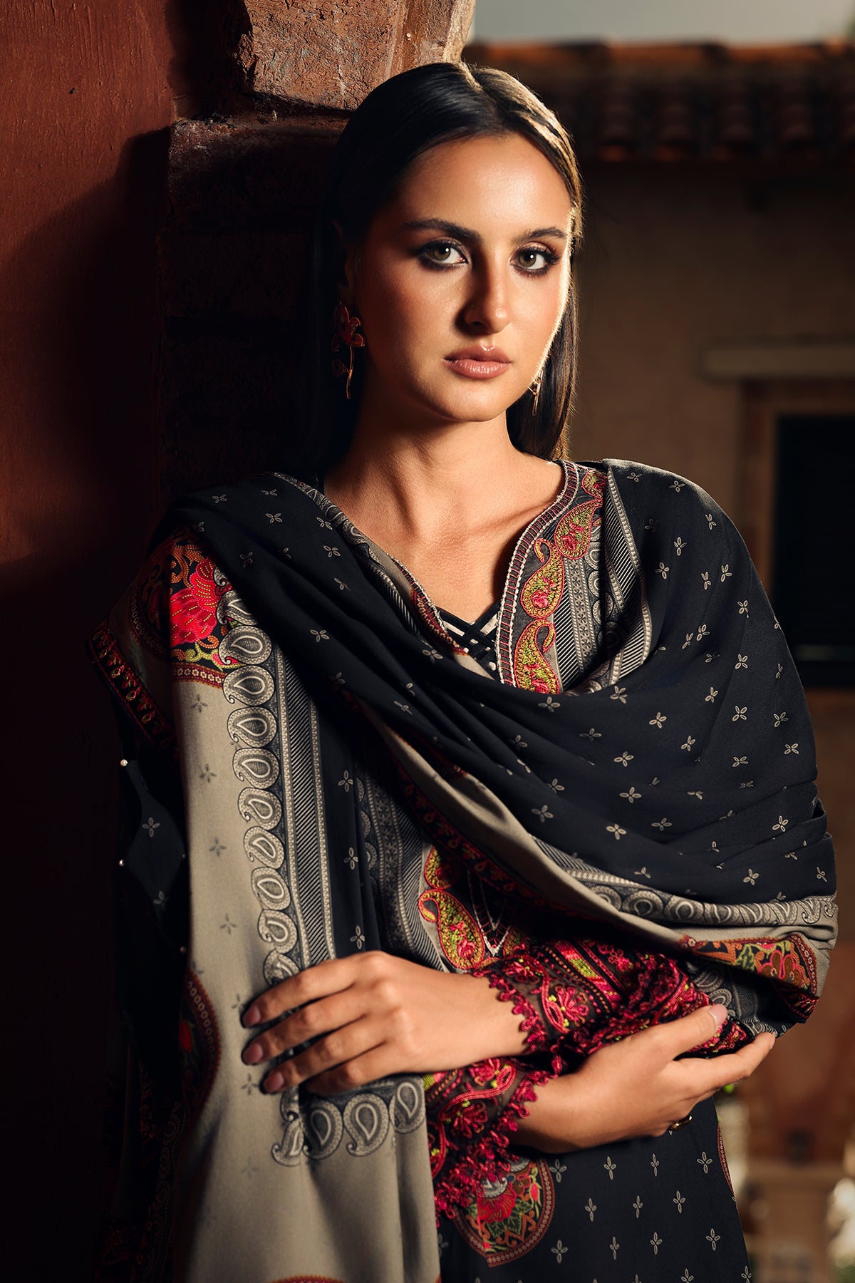 052a5943_2 Charizma Combination Collection 3-PC Unstitched Embroidered Linen Collection CCW7-25– 052A5943 2