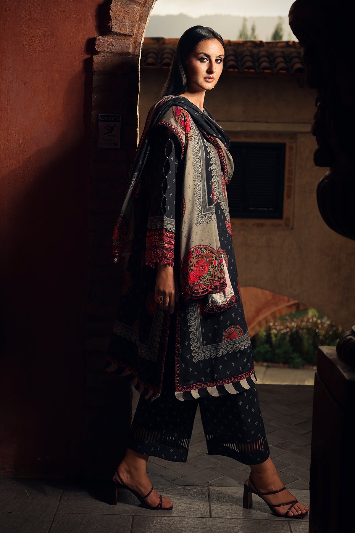 052a5948_2 Charizma Combination Collection 3-PC Unstitched Embroidered Linen Collection CCW7-25– 052A5948 2