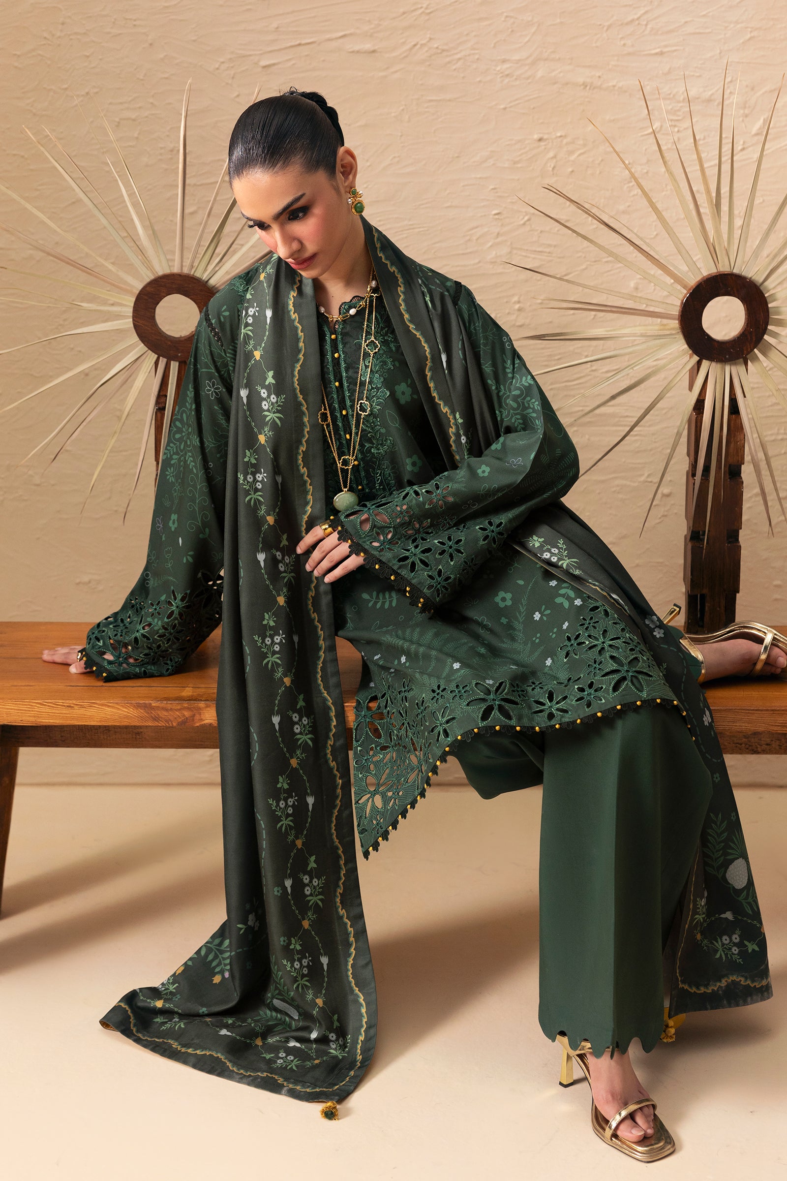 Qalamkar qprints winter 26 qpw-04 (b) elaris– 10 3 Qalamkar QPrints Winter 26 QPW-04 (B) Elaris– 10 3