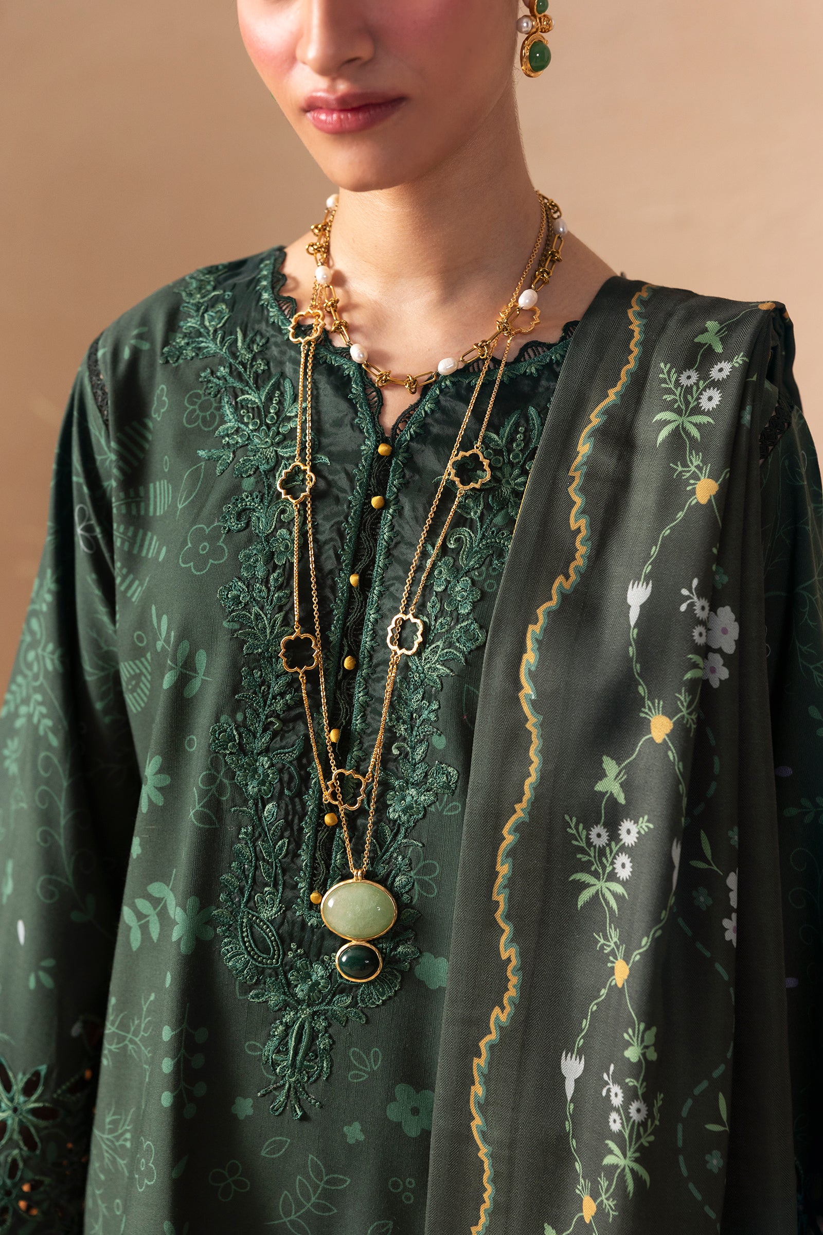Qalamkar qprints winter 26 qpw-04 (b) elaris– 10 4 Qalamkar QPrints Winter 26 QPW-04 (B) Elaris– 10 4