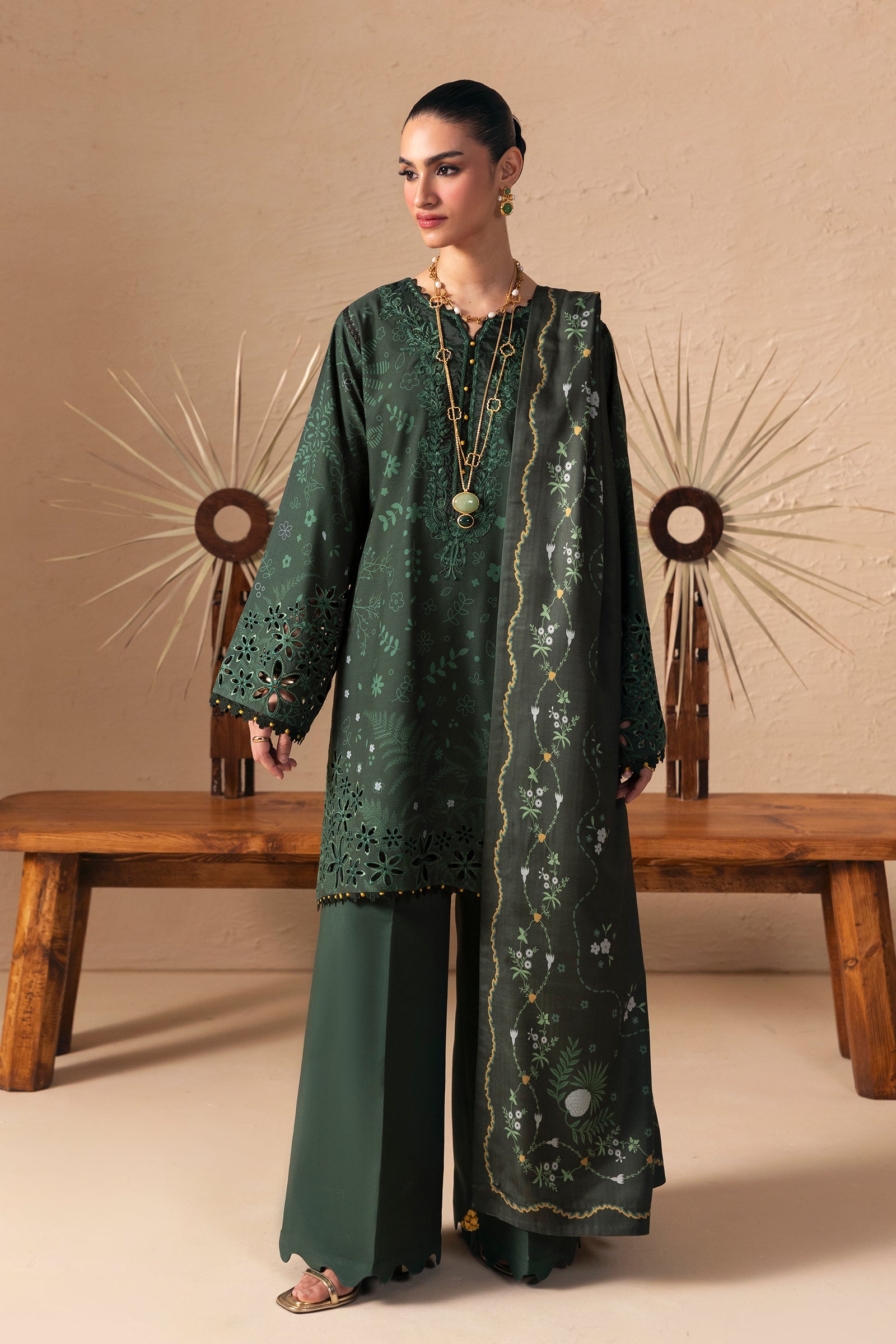 Qalamkar qprints winter 26 qpw-04 (b) elaris– 10 7 Qalamkar QPrints Winter 26 QPW-04 (B) Elaris– 10 7