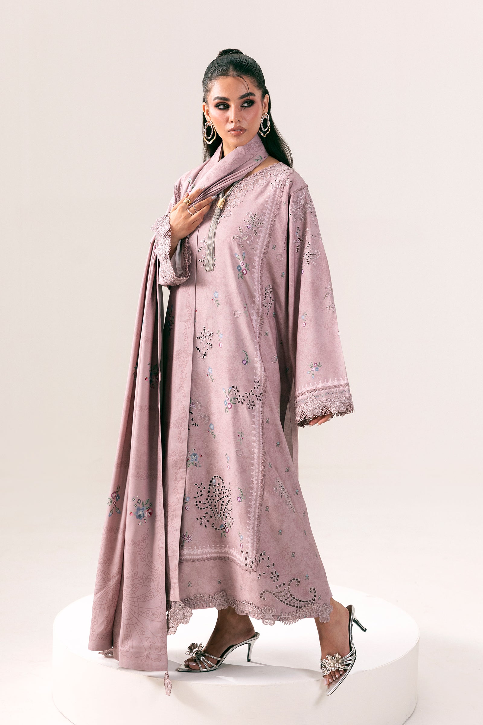 Qalamkar qprints winter 26 qpw-08 (b) waniya– 12 6 Qalamkar QPrints Winter 26 QPW-08 (B) Waniya– 12 6