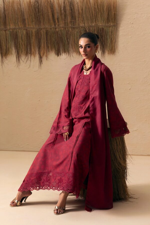 Qalamkar QPrints Winter 26 QPW-07 (B) Arina– 15 8 Qalamkar QPrints Winter 26 QPW-07 (B) Arina– 15 8