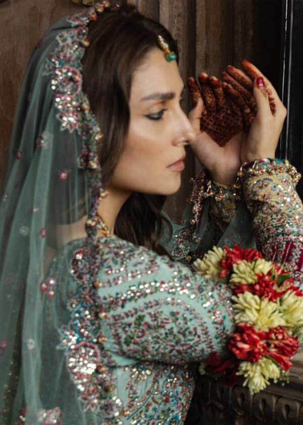 1e6a4586 Hussain Rehar Festive Unstitched 2026 Edit II Zeenat– 1E6A4586
