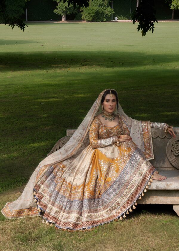 1E6A6697ed Hussain Rehar Festive Unstitched 2026 Edit II Mehru