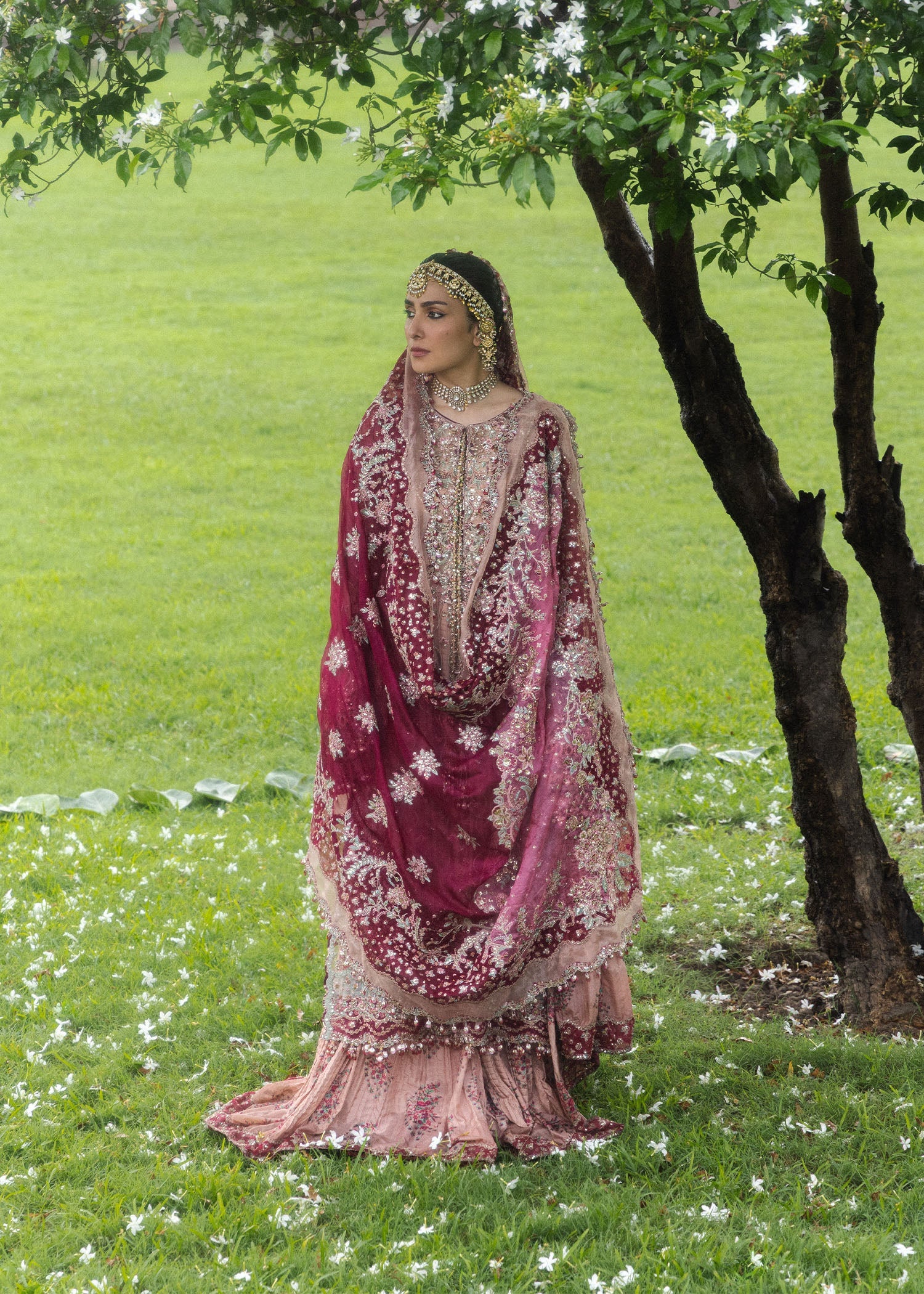 1e6a7169 Hussain Rehar Festive Unstitched 2026 Edit II Gulrukh– 1E6A7169