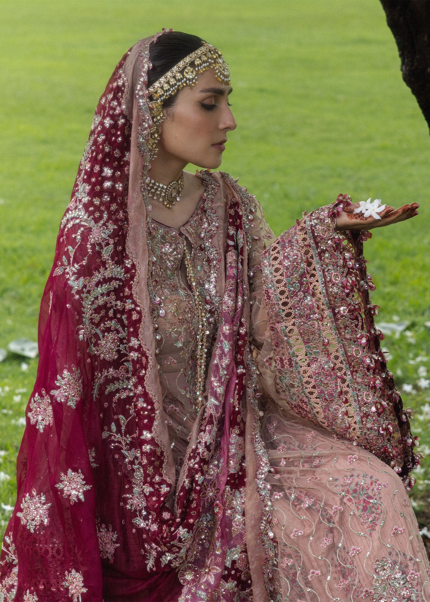 1e6a7246 Hussain Rehar Festive Unstitched 2026 Edit II Gulrukh– 1E6A7246