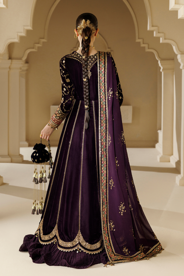 1l8a3618 Jazmin Chandni Velvet Formals 26 Embroidered Velvet Formal CVF26-D03– 1L8A3618