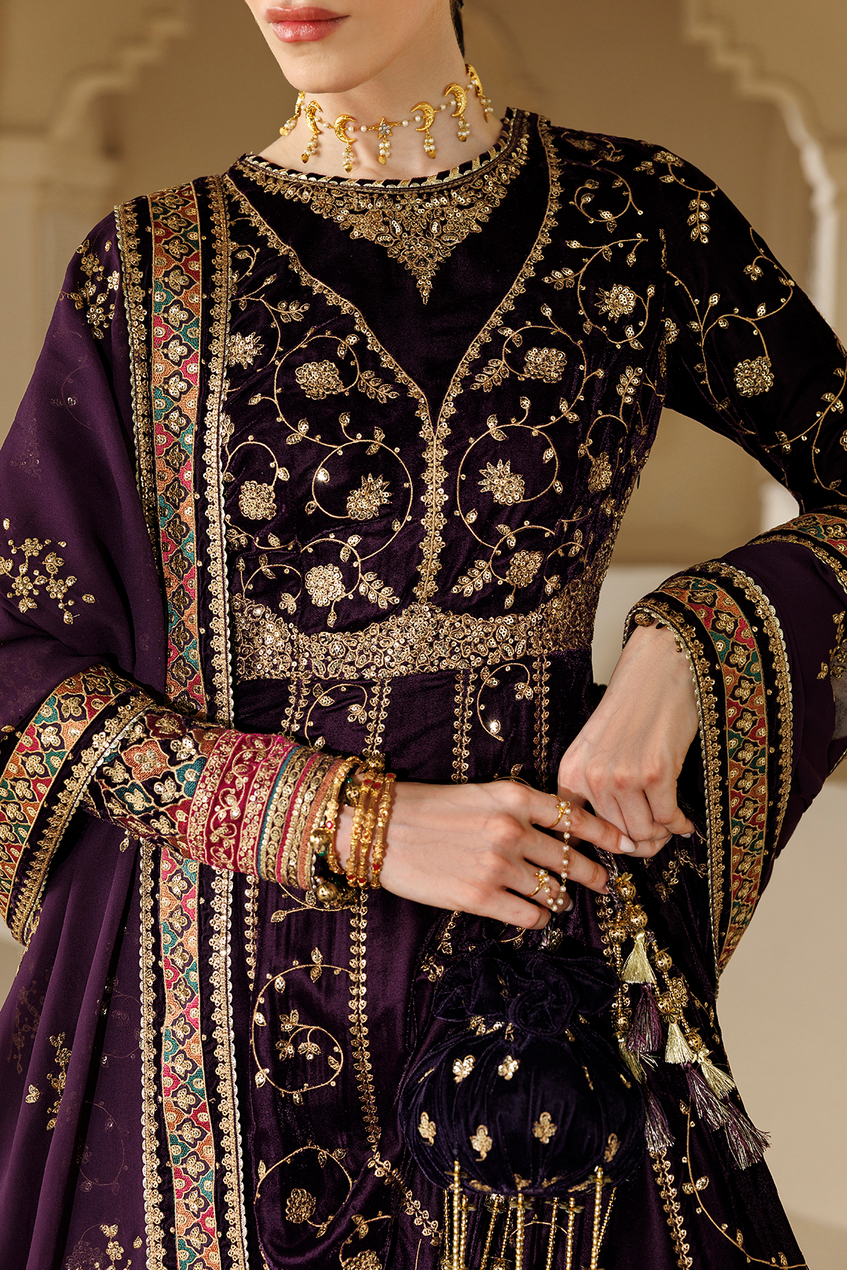 1l8a3660 Jazmin Chandni Velvet Formals 26 Embroidered Velvet Formal CVF26-D03– 1L8A3660