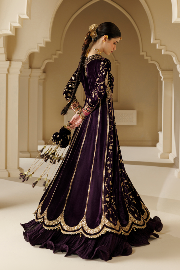 1L8A3699 Jazmin Chandni Velvet Formals 26 Embroidered Velvet Formal CVF26-D03– 1L8A3699