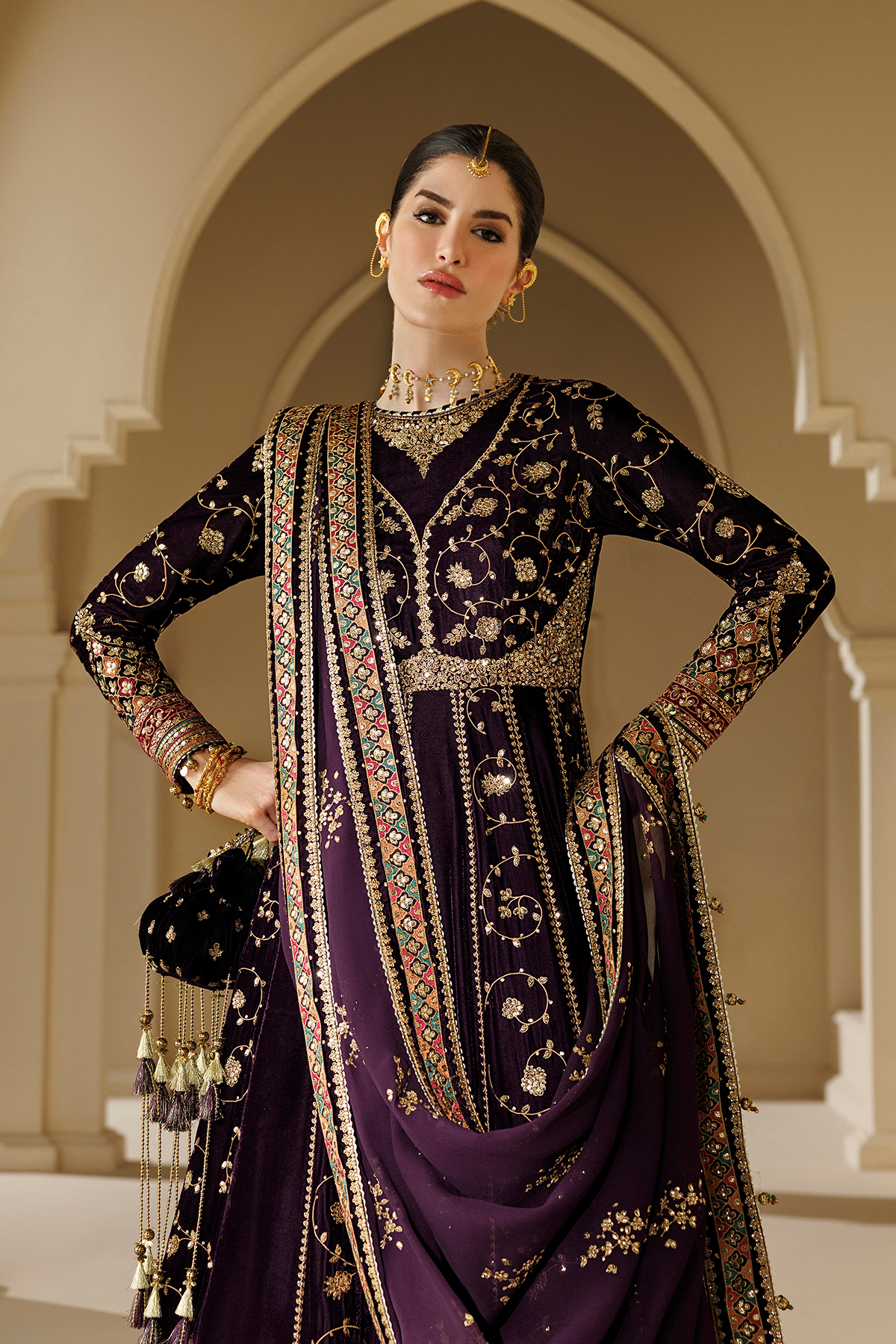 Jazmin chandni velvet formals 26 embroidered velvet formal cvf26-d03– 1l8a Jazmin Chandni Velvet Formals 26 Embroidered Velvet Formal CVF26-D03– 1L8A