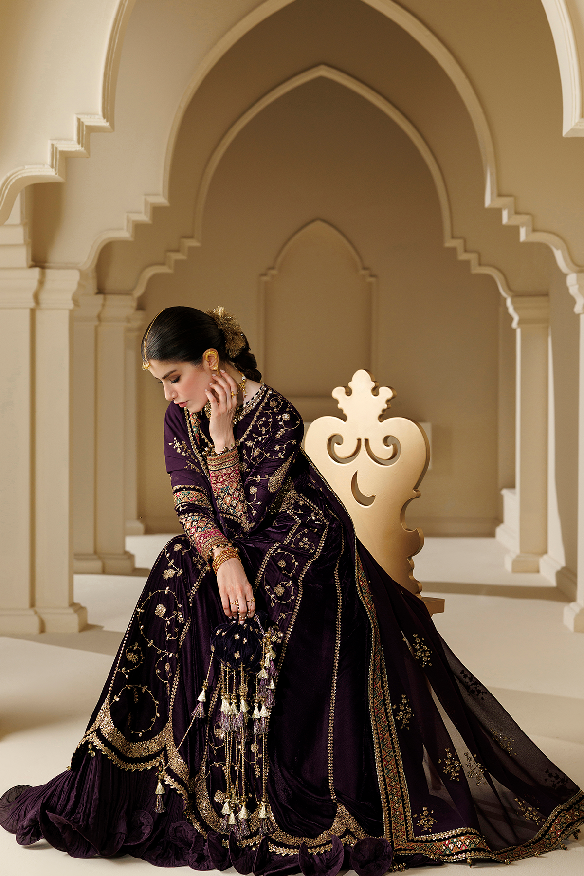 1l8a3792 Jazmin Chandni Velvet Formals 26 Embroidered Velvet Formal CVF26-D03– 1L8A3792