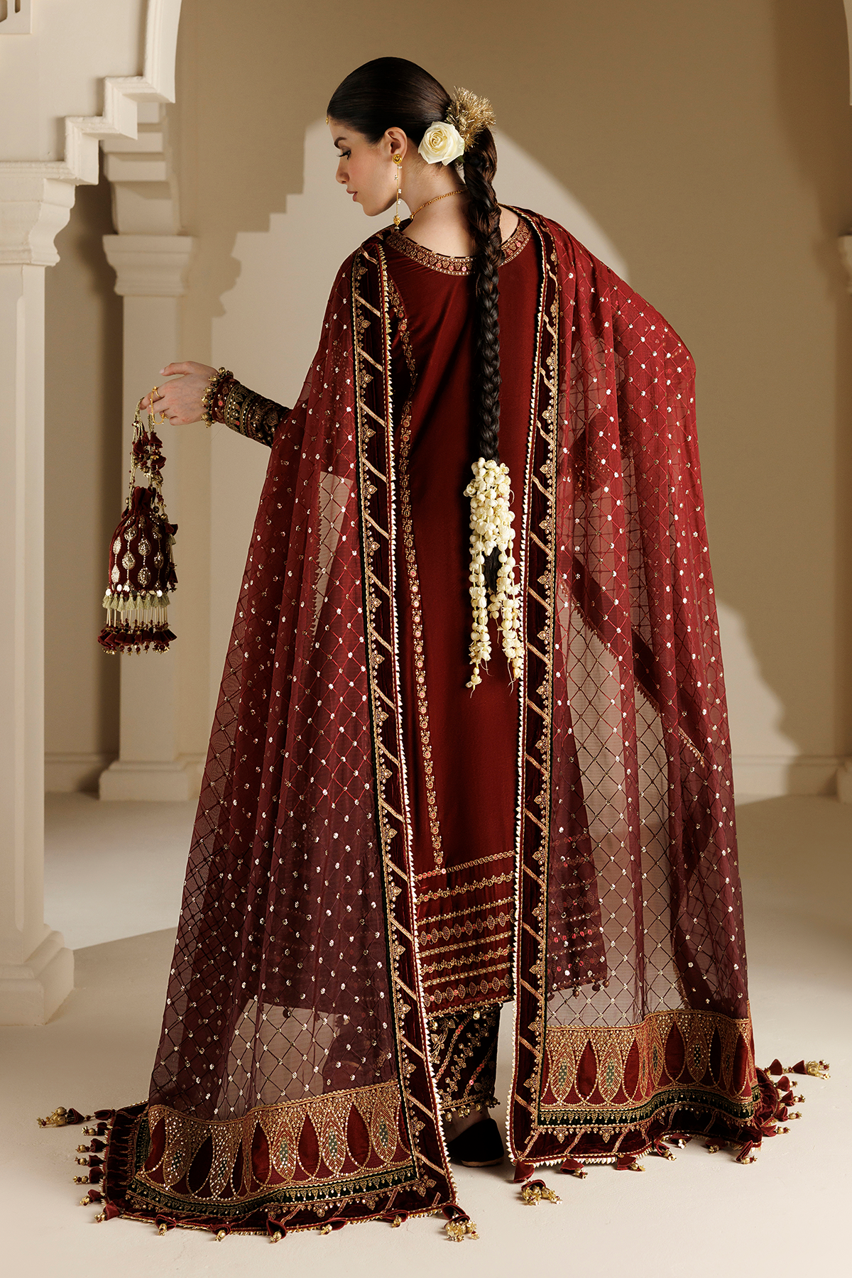 1l8a4342 Jazmin Chandni Velvet Formals 26 Embroidered Velvet Formal CVF26-D10– 1L8A4342
