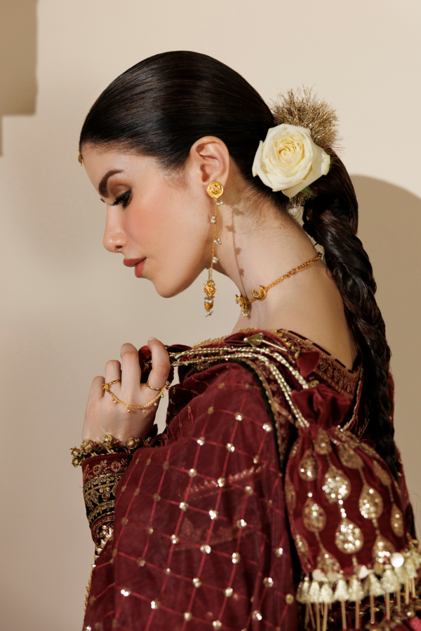 1l8a4437 Jazmin Chandni Velvet Formals 26 Embroidered Velvet Formal CVF26-D10– 1L8A4437