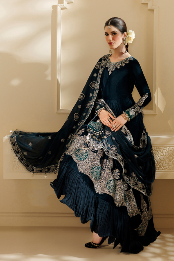 1L8A5001 Jazmin Chandni Velvet Formals 26 Embroidered Velvet Formal CVF26-D09