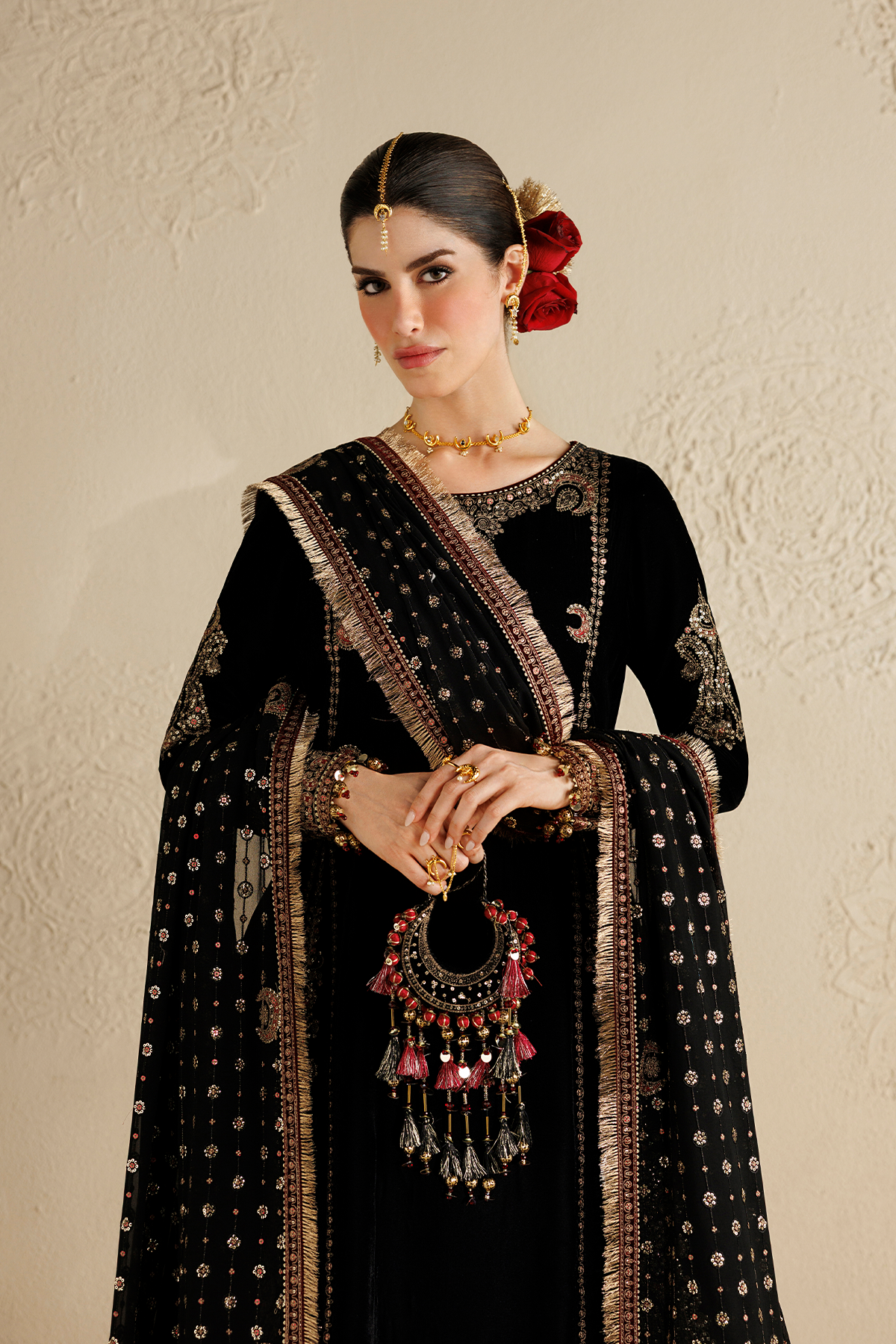 1l8a5569 Jazmin Chandni Velvet Formals 26 Embroidered Velvet Formal CVF26-D01– 1L8A5569