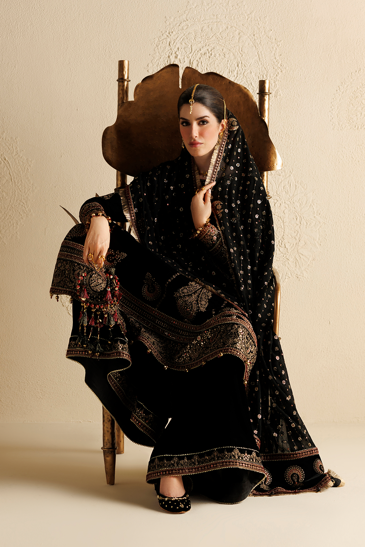 1l8a5610 Jazmin Chandni Velvet Formals 26 Embroidered Velvet Formal CVF26-D01