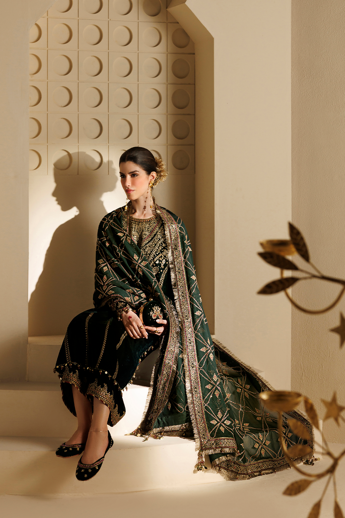 1l8a5856 Jazmin Chandni Velvet Formals 26 Embroidered Velvet Formal CVF26-D07– 1L8A5856
