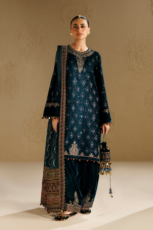 Jazmin chandni velvet formals 26 embroidered velvet formal cvf26-d02– 1l8a Jazmin Chandni Velvet Formals 26 Embroidered Velvet Formal CVF26-D02– 1L8A