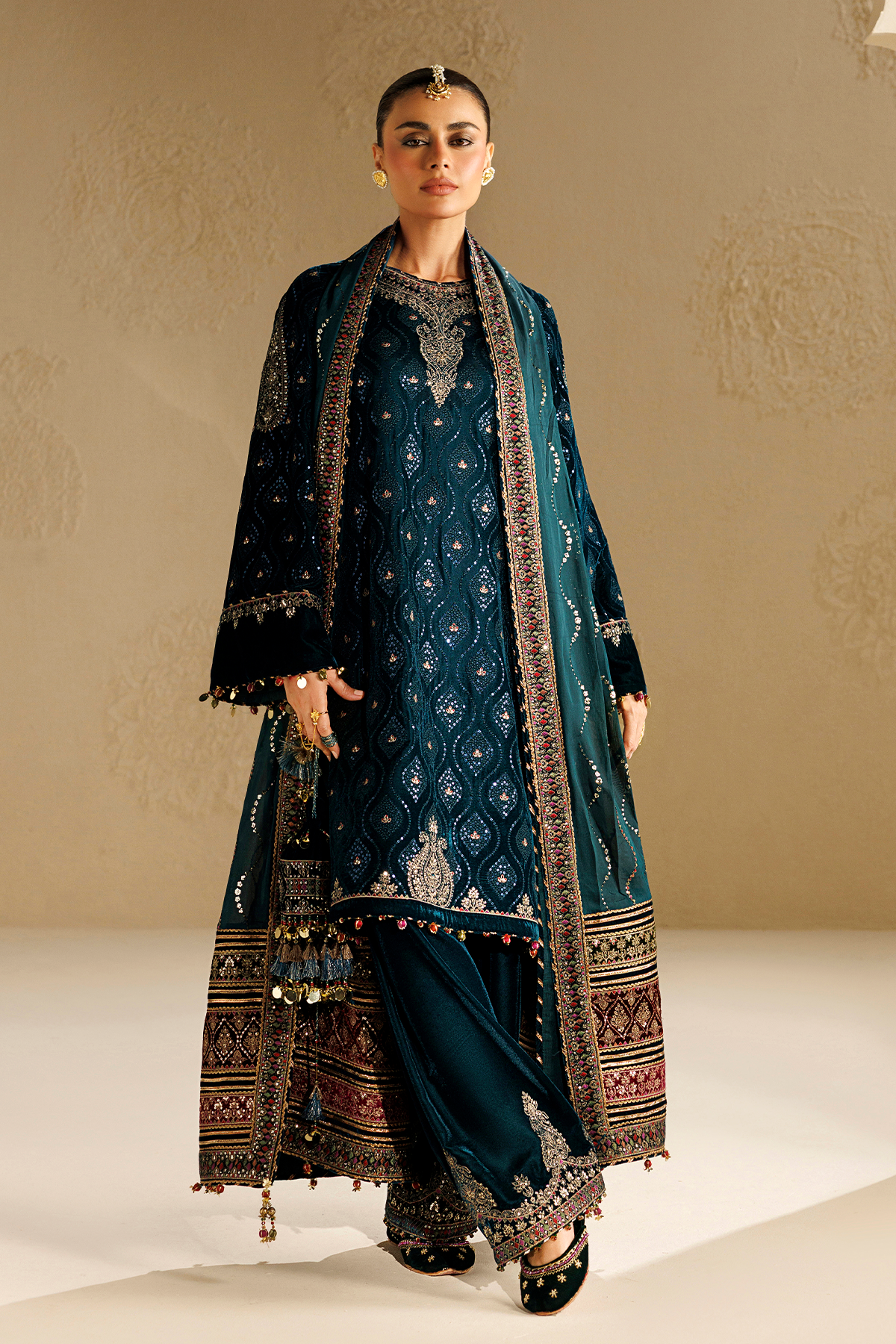 Jazmin chandni velvet formals 26 embroidered velvet formal cvf26-d02– 1l8a Jazmin Chandni Velvet Formals 26 Embroidered Velvet Formal CVF26-D02– 1L8A