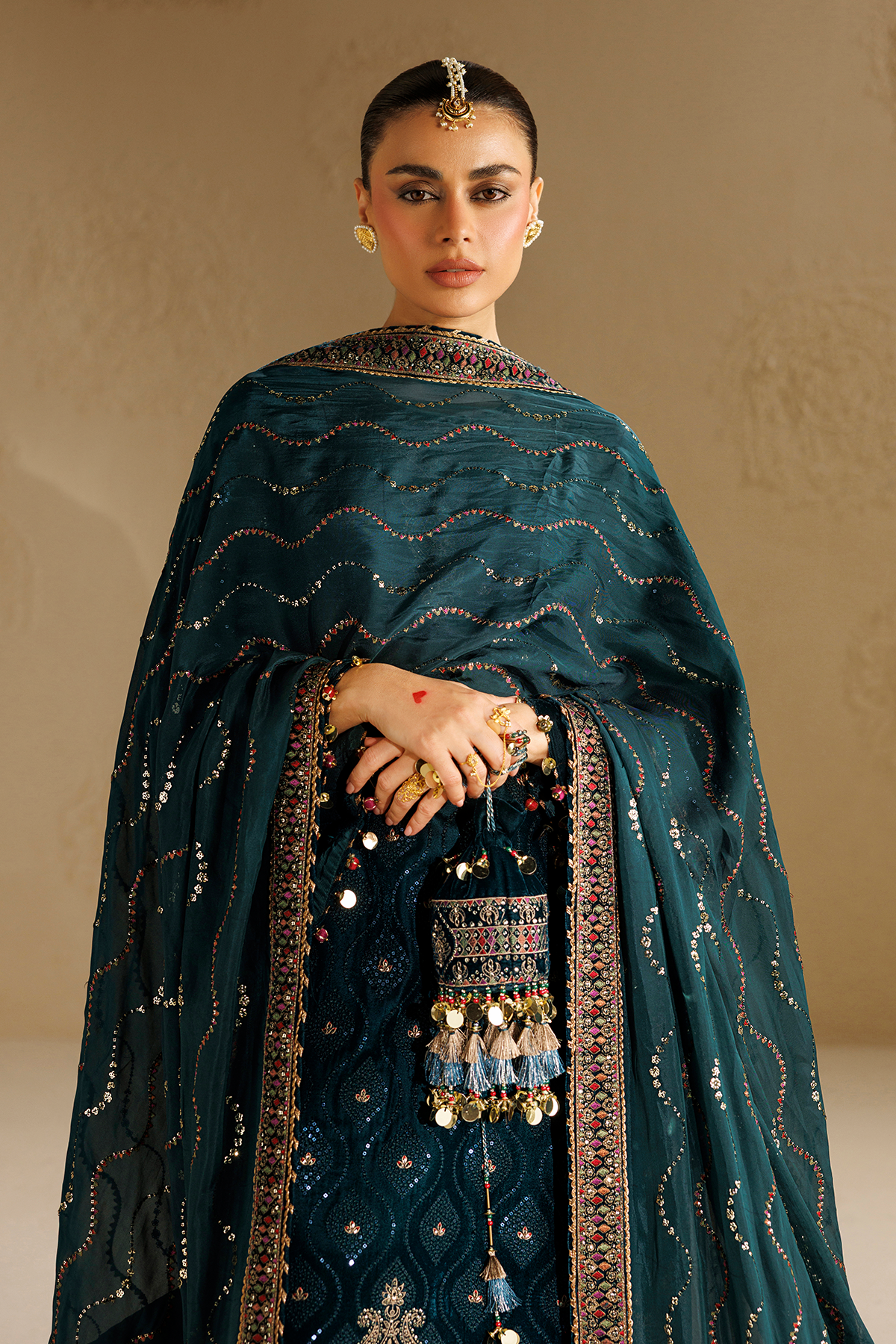 Jazmin chandni velvet formals 26 embroidered velvet formal cvf26-d02– 1l8a Jazmin Chandni Velvet Formals 26 Embroidered Velvet Formal CVF26-D02– 1L8A