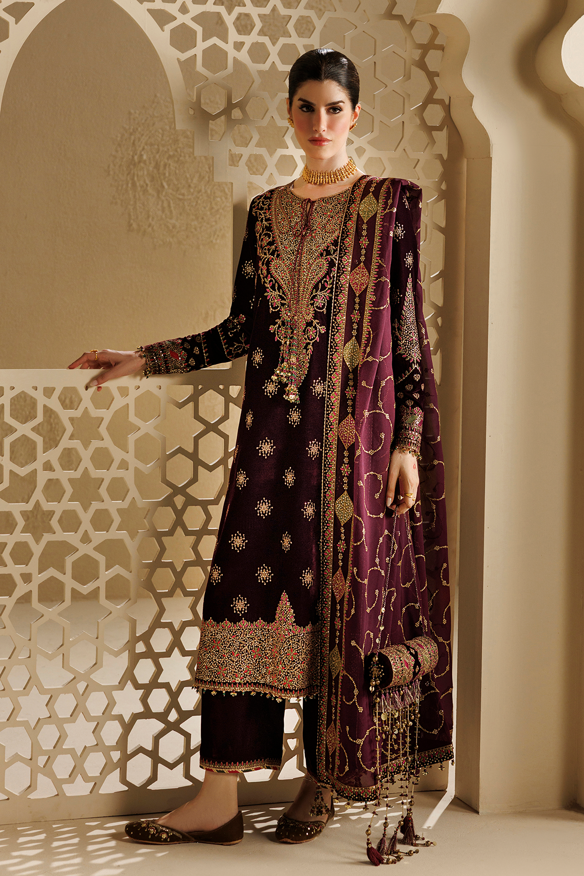 1l8a6163 Jazmin Chandni Velvet Formals 26 Embroidered Velvet Formal CVF26-D08– 1L8A6163