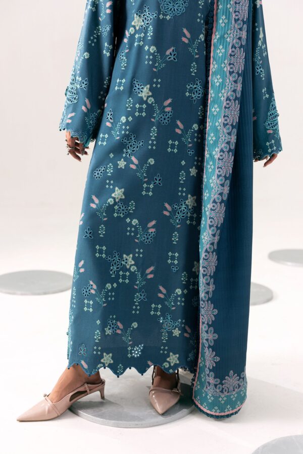 Qalamkar qprints winter 26 qpw-06 (b) rohi– detail view 8 Qalamkar QPrints Winter 26 QPW-06 (B) Rohi– detail view 8