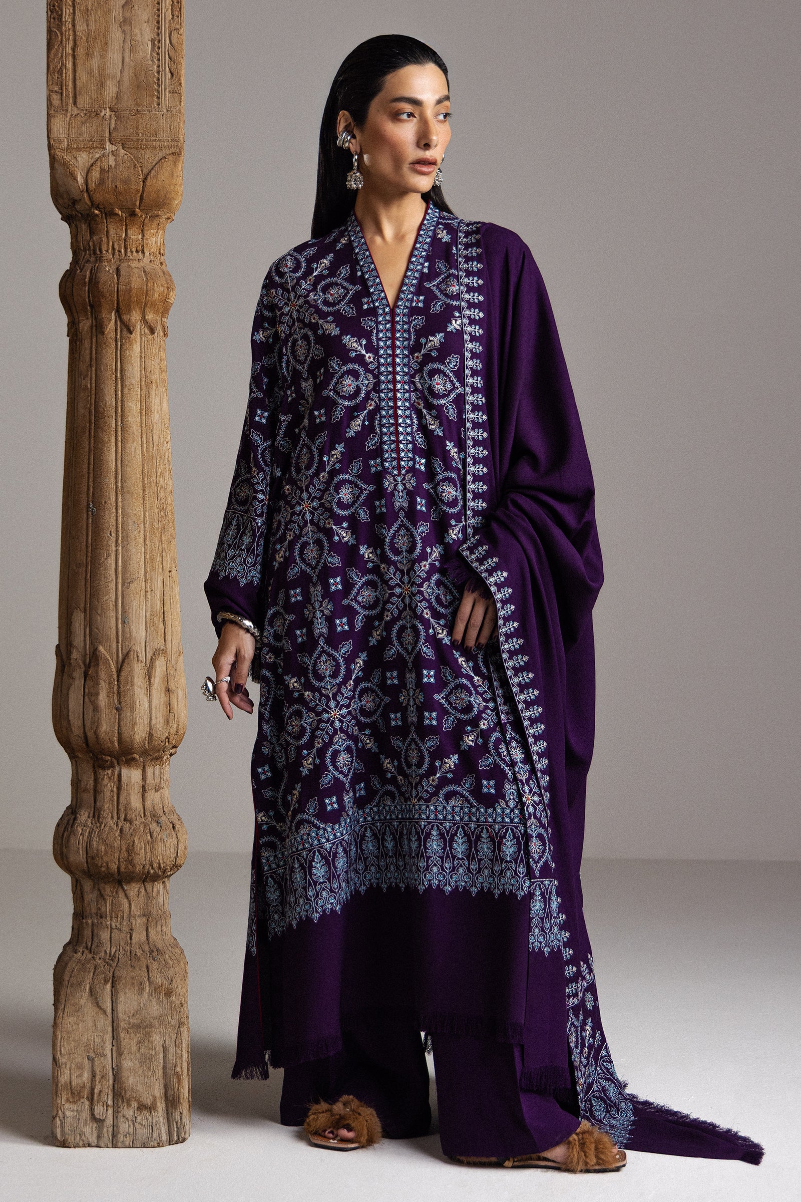 Zara shahjahan saraab winter unstitched banafsha-d10 Zara Shahjahan Saraab Winter Unstitched BANAFSHA-D10