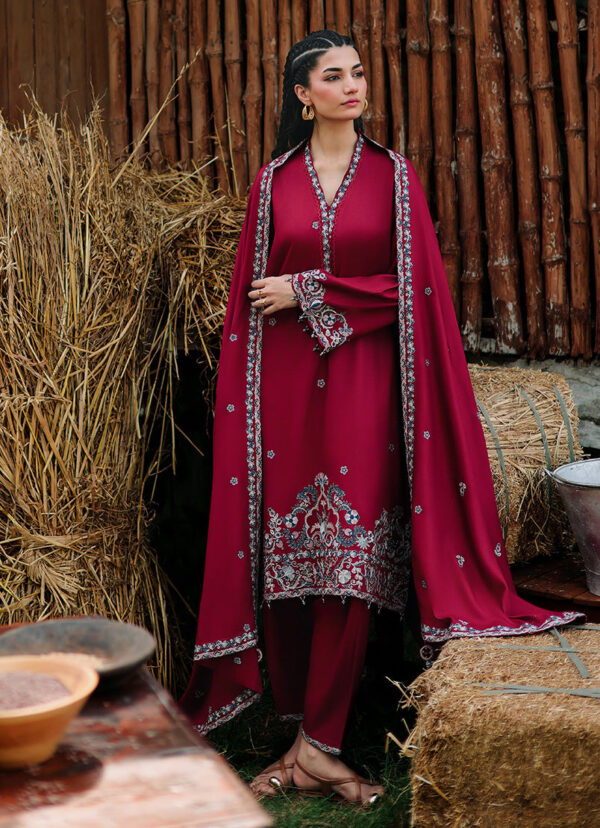 Image Winterkari 26 Cranberry Image Winterkari 26 Cranberry