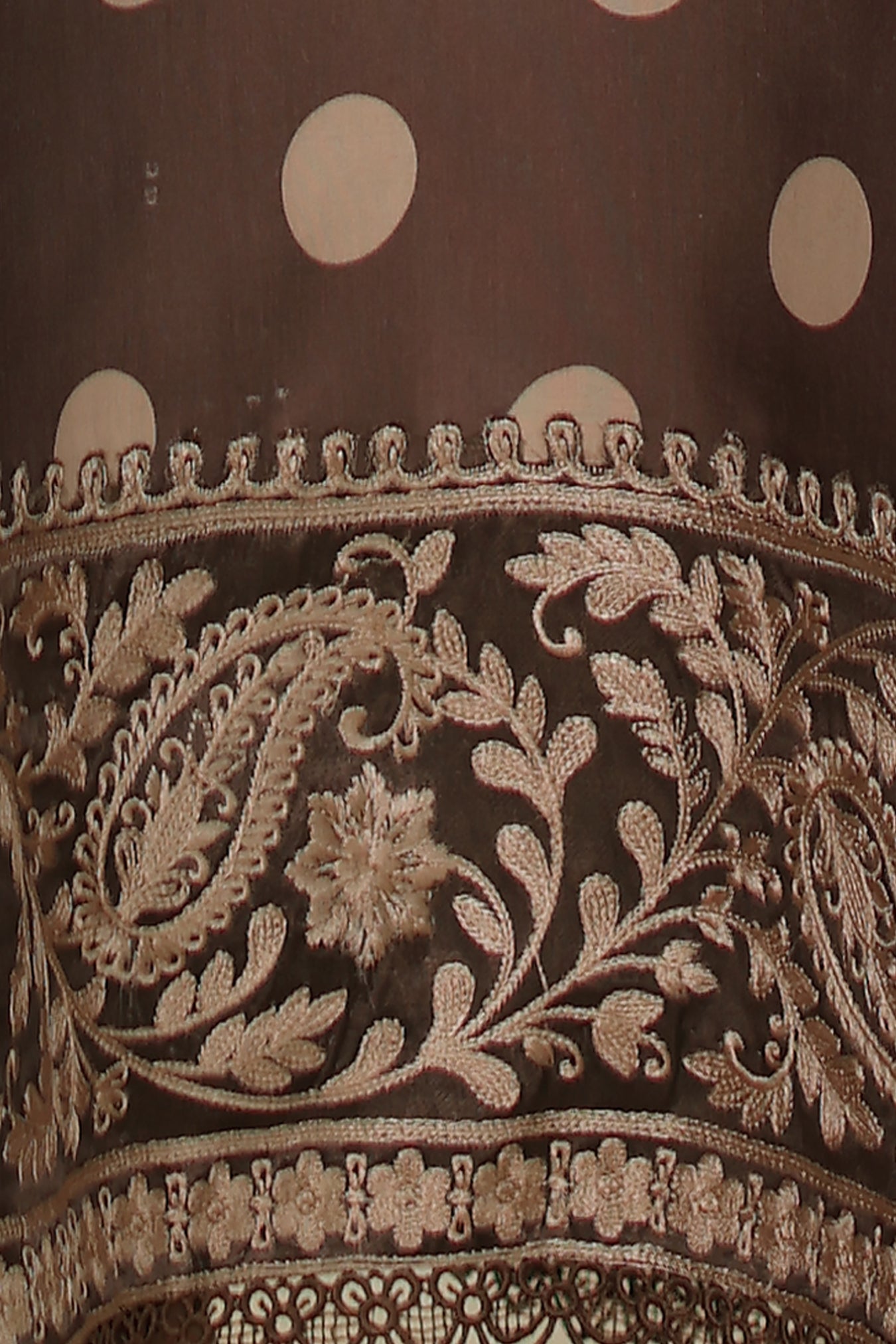 Noor by saadia asad winter embroidered printskhas 26 d8 b - polka espresso– detail view 5 Noor by Saadia Asad Winter Embroidered Printskhas 26 D8 B - Polka Espresso– detail view 5
