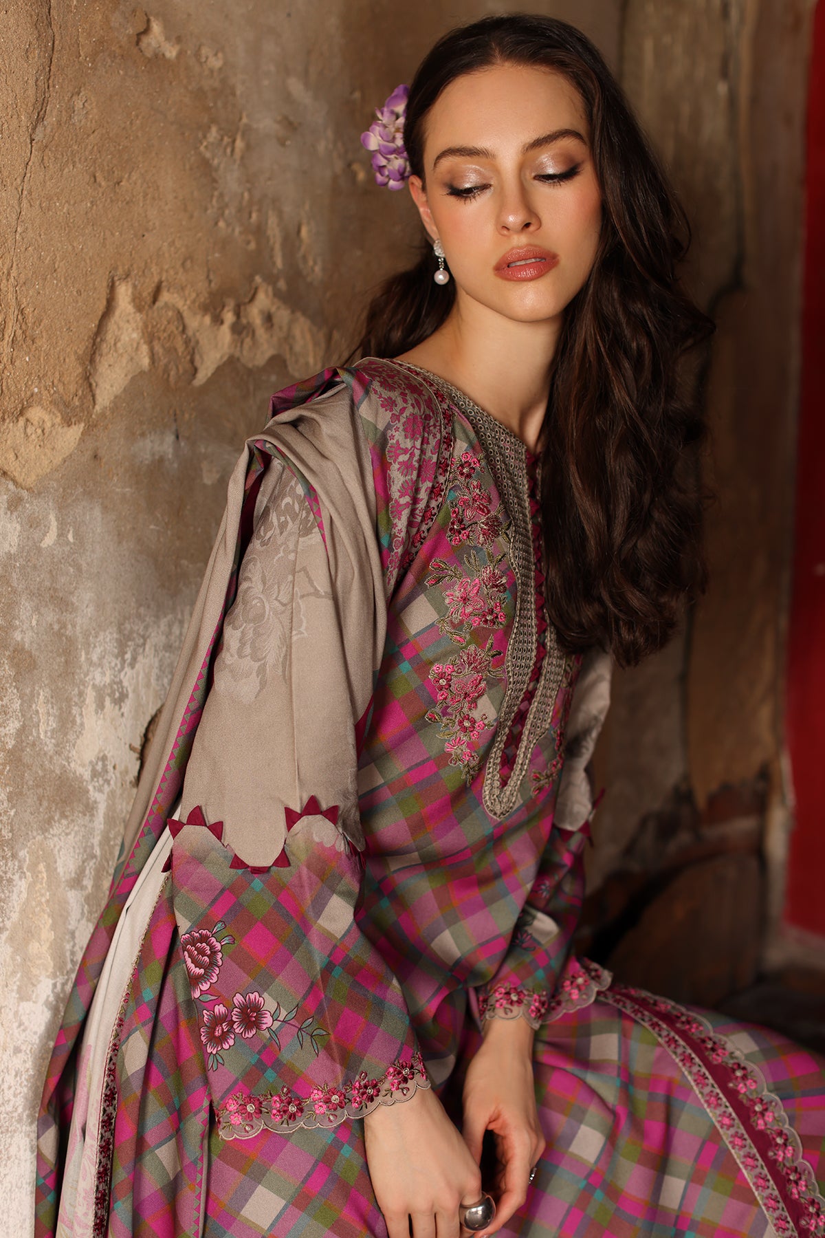29a2918_2 Charizma Combination Collection 3-PC Unstitched Embroidered Linen Collection CCW7-20– 29A2918 2
