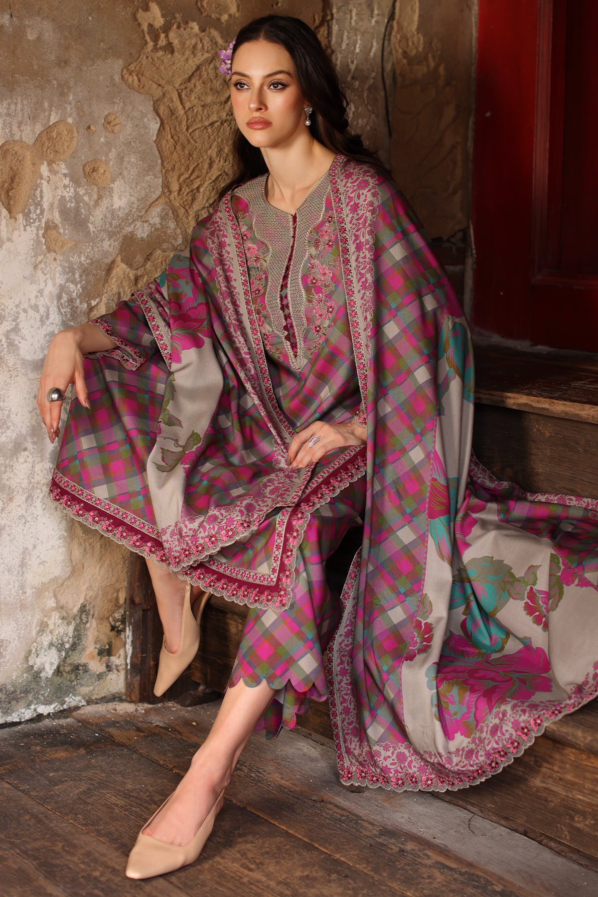 29a2930_2 Charizma Combination Collection 3-PC Unstitched Embroidered Linen Collection CCW7-20– 29A2930 2