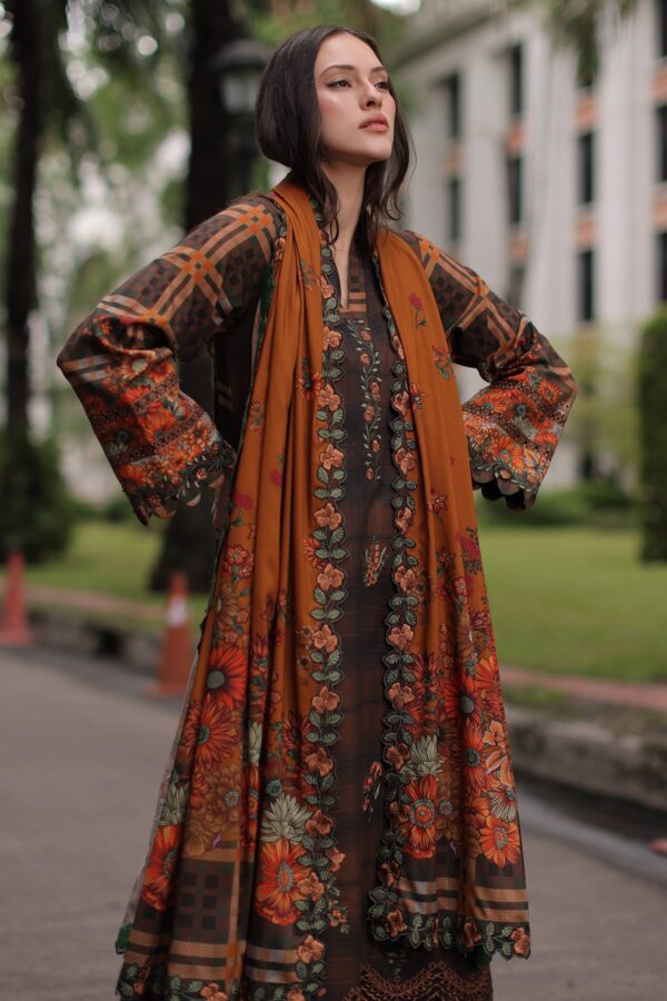 Charizma aniq winter collection 3-pc unstitched embroidered linen collection anw7-15– 29a4161 Charizma Aniq Winter Collection 3-PC Unstitched Embroidered Linen Collection ANW7-15– 29A4161